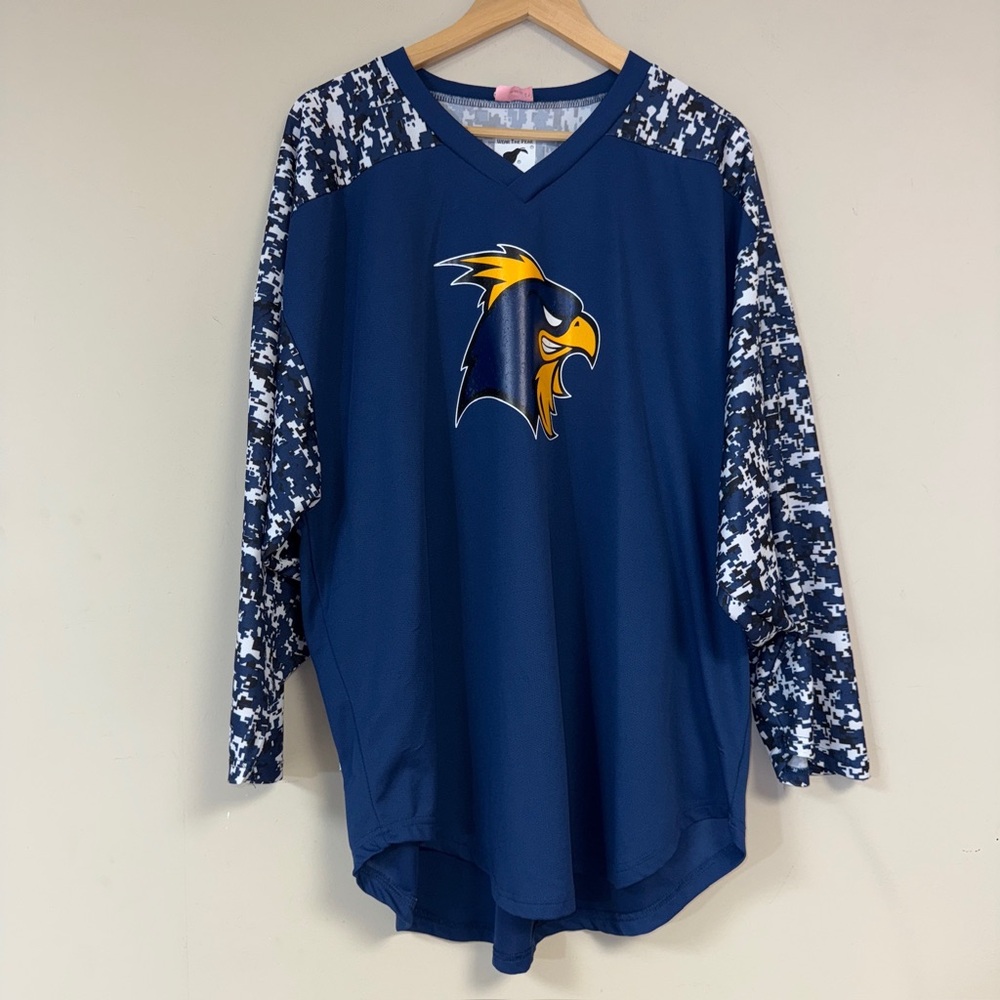 Hockey Jersey Size XL UD Blue Hens Blue Game Practice Gear Ice Arena Team Sport